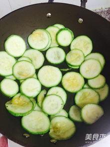 吃瓜视频大全海南,全景呈现热带风情美食之旅 第3张 吃瓜视频大全海南,全景呈现热带风情美食之旅 第3张