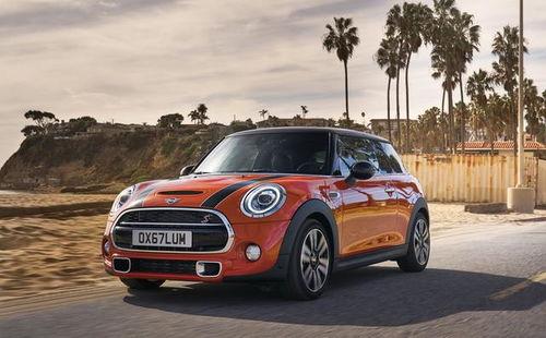 自由吃瓜基地最爱的车,揭秘最爱的梦幻座驾  第2张