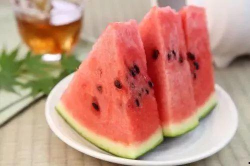 瓜地吃瓜婴儿 第1张 瓜地吃瓜婴儿 第1张